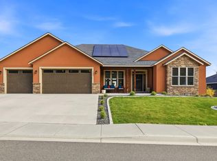 1282 Paige St, Richland, WA