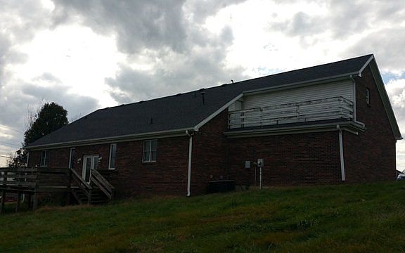 5th image of 27 Clubside Dr