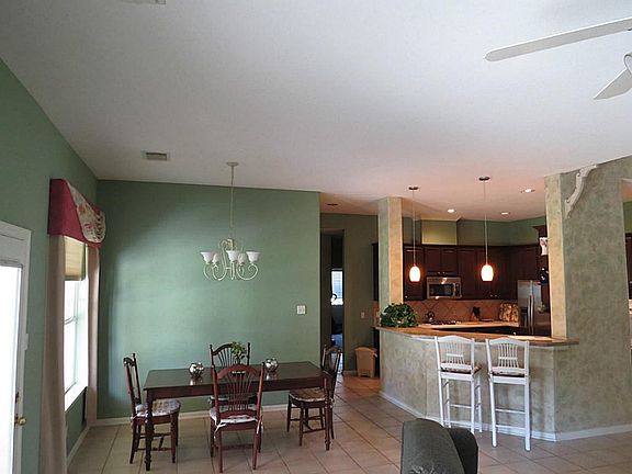 3rd image of 13719 Greenwood Manor Dr