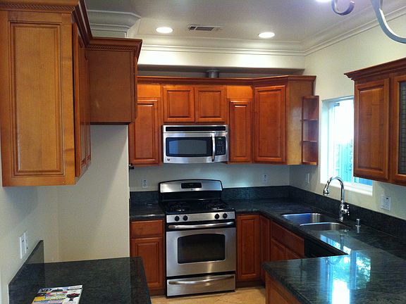 2nd image of 13752 Cordary Ave