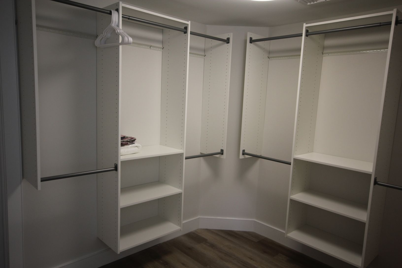  Closets