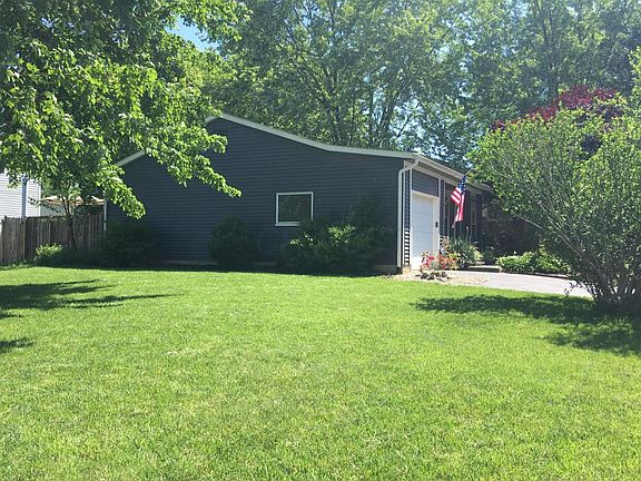 2nd image of 8072 Jonson Ct