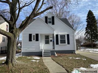 8262 Burt Rd, Detroit, MI 48228