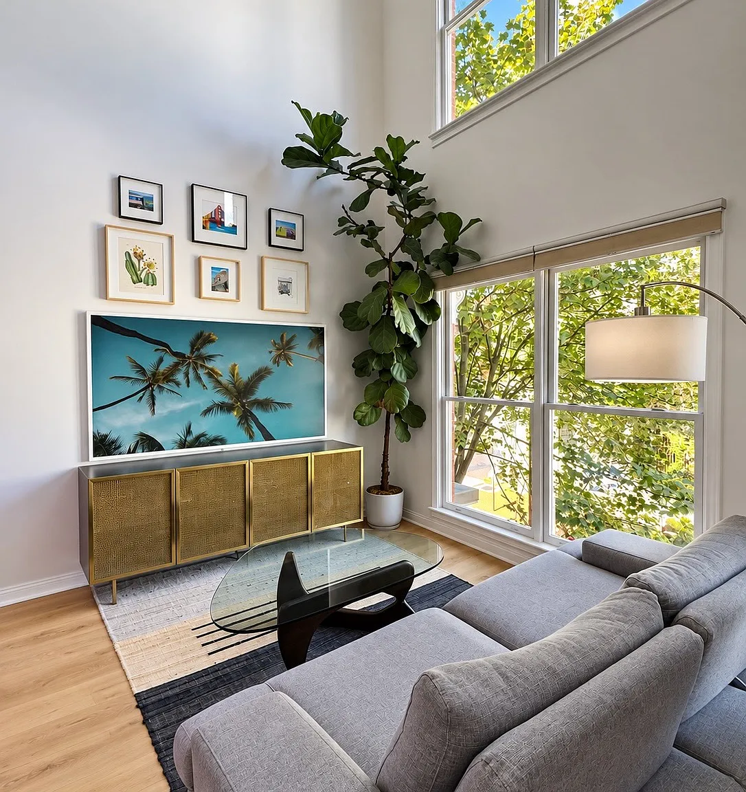 2 bed, 1100 sqft, $5,800 — Photo 1