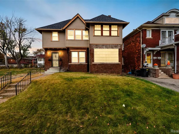 78 W Arizona St, Highland Park, MI 48203