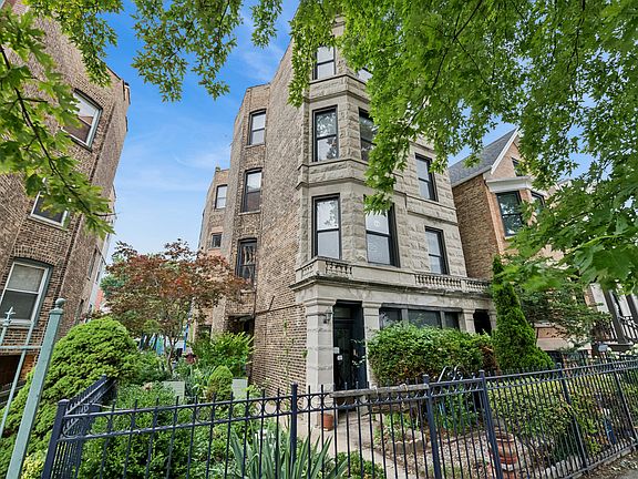 4th image of 1628 W Nelson St