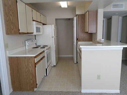 4th image of 1031 S Hiawassee Rd APT 2517