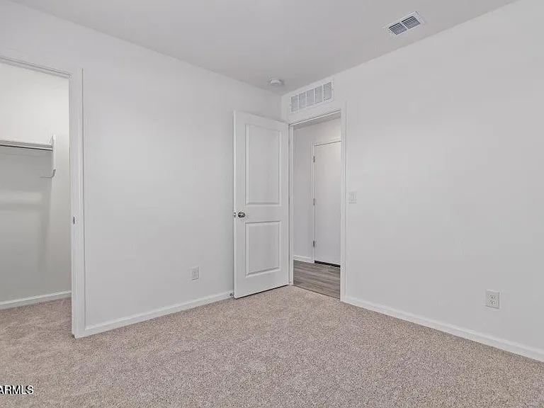 1158 N Larat Ln — Photo 6