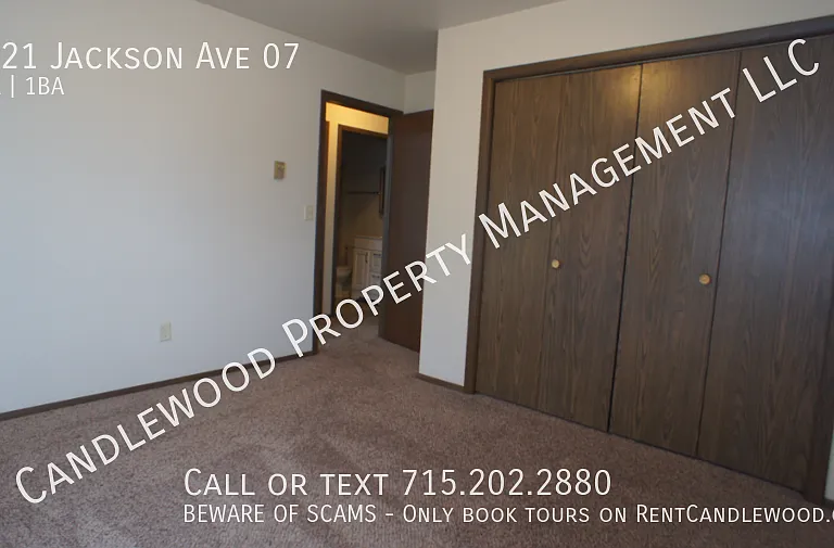 3521 Jackson Ave #7 — Photo 10