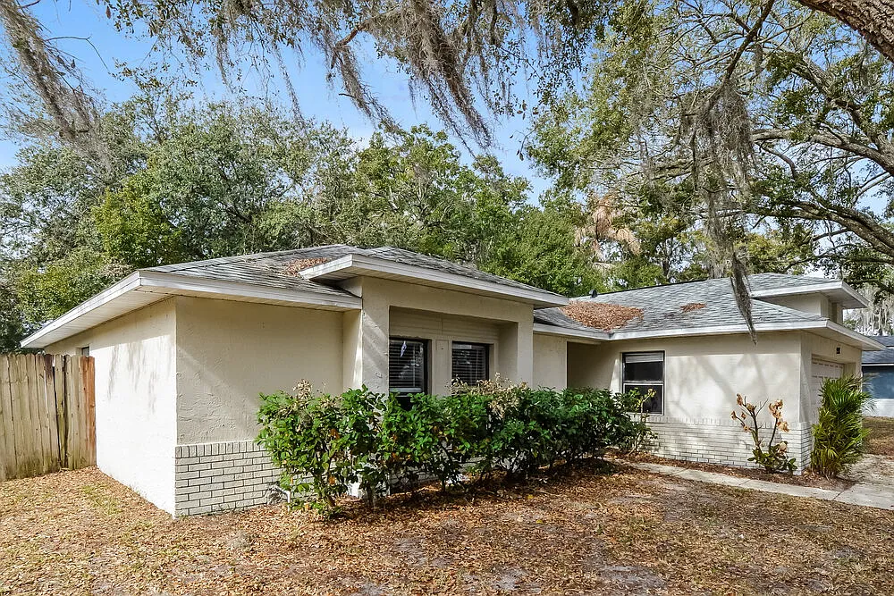 3 bed, 2.0 bath, 1313 sqft, $2,970 — Photo 3