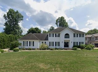 856 Birchwood Dr, Alliance, OH 44601