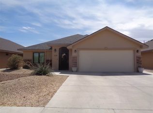 1220 Karabella Way, Roswell, NM 88201