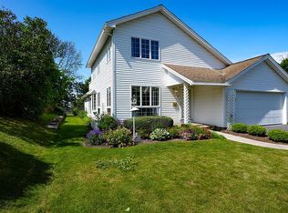 2 Ridgewood Dr, Plattsburgh, NY 12901