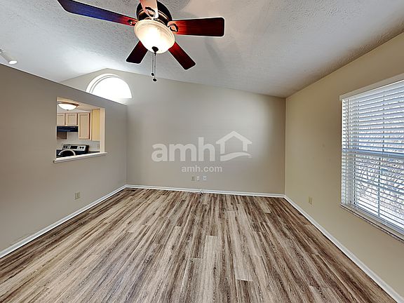 4th image of 6295 Riverstone Dr