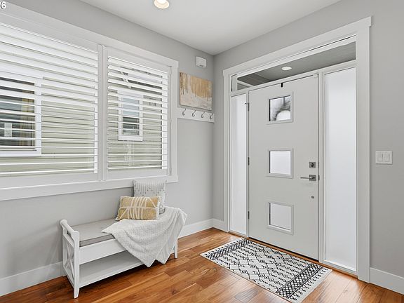 3rd image of 14713 SE Page Park Ct