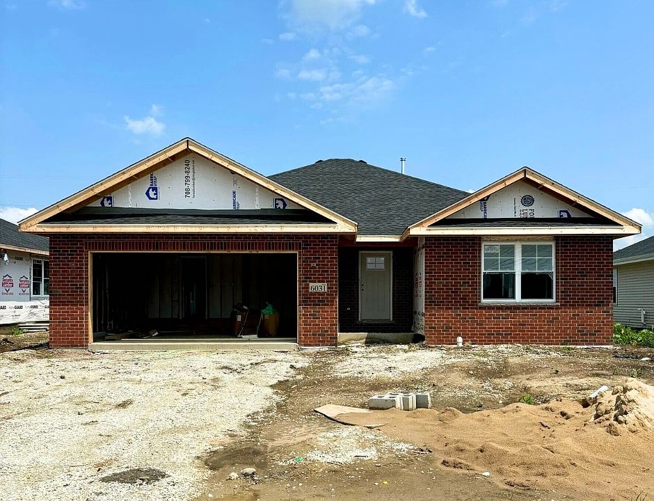 1st image of 6031 Park View Dr