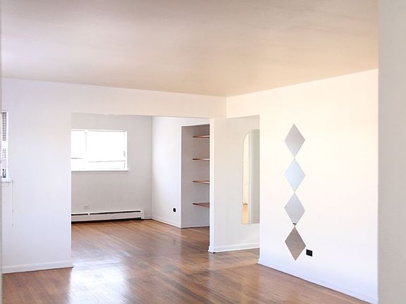3rd image of 131 N Cuyler Ave APT 3A