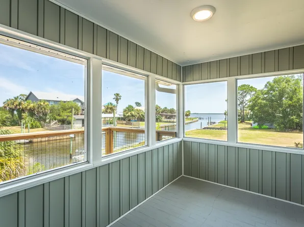 47 Blue Heron Way, Panacea, FL 32346