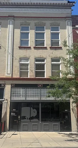 313 Park Central E #303 Photo 1