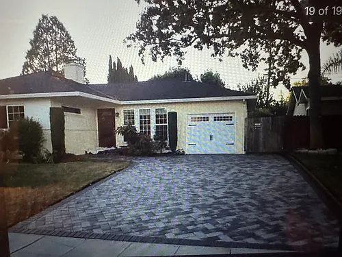 2454 Palm Ave Photo 1