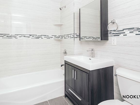 5th image of 46-02 70th St #7K