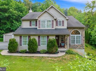 148 Woodchoppertown Rd, Boyertown, PA 19512