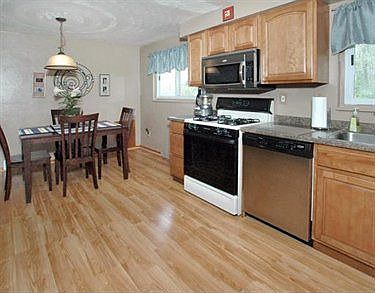 5th image of 13457 Dean Dr