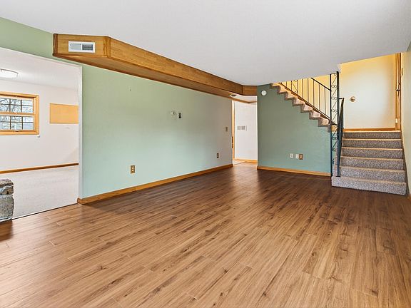 5th image of 16065 W Oak Bluffs Ct