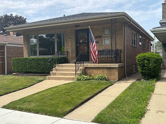 2nd image of 3506 E 114th St