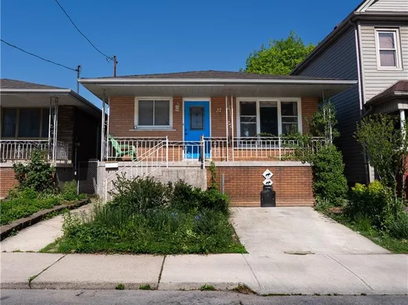 37 Kinrade Ave E, Hamilton, ON L8L 6L5