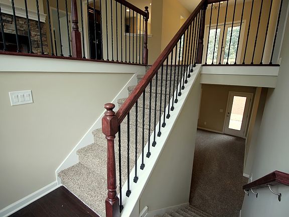 2nd image of 20 Griffin Mill Dr