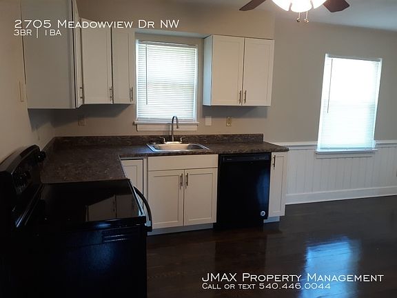 4th image of 2705 Meadowview Dr NW