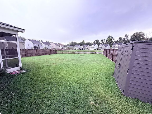 4th image of 1904 Shelter Dr