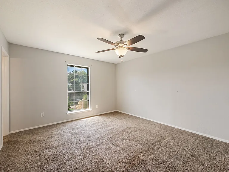 1 E Mountain Ln #MAIN — Photo 16
