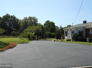 10563 Old Marsh Rd, Bealeton, VA 22712