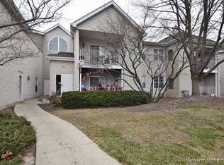 738 N Gary Ave UNIT 103, Carol Stream, IL 60188