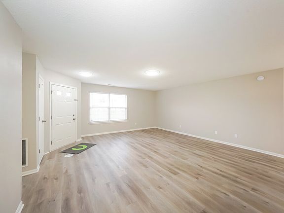 3rd image of 7638 Misty Meadow Dr