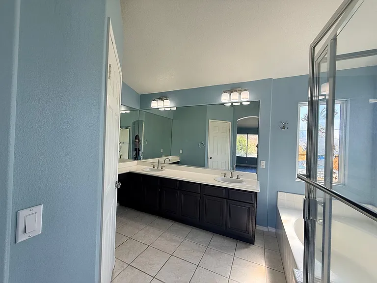 768 Valdosta Cir — Photo 18