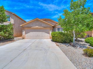 717 Sunny Meadows Dr NE, Rio Rancho, NM 87144