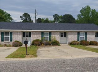 72 Coats Cir, Benson, NC 27504