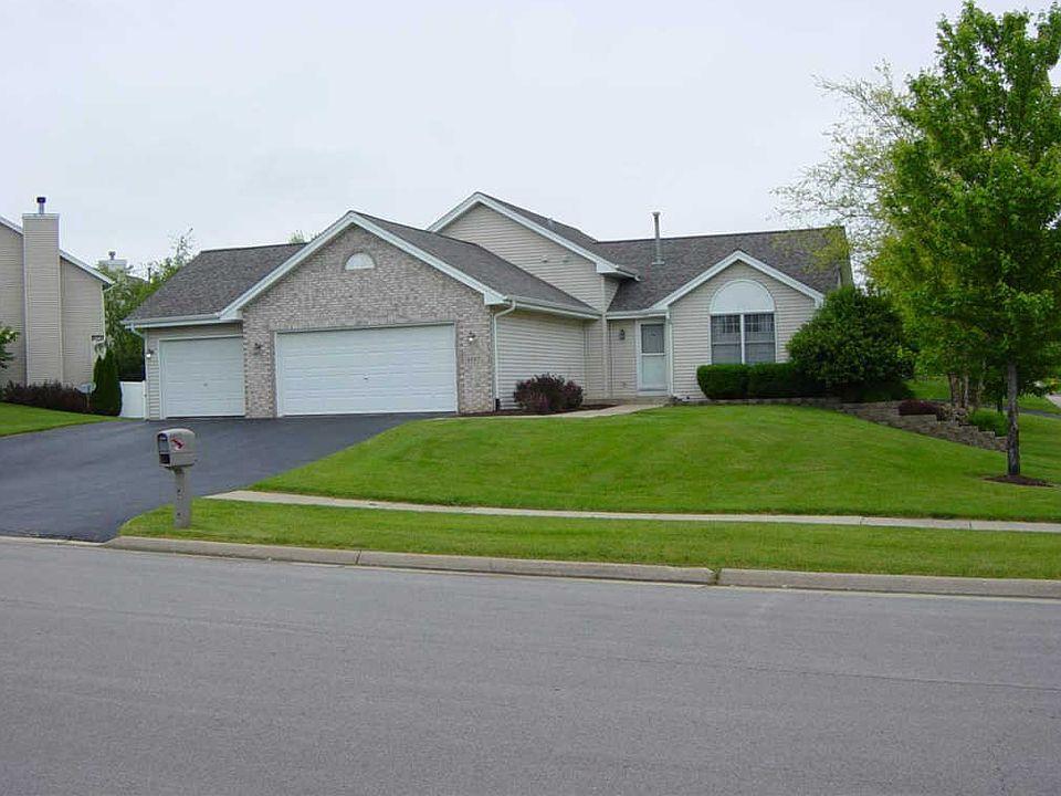1st image of 4257 Valley View Dr