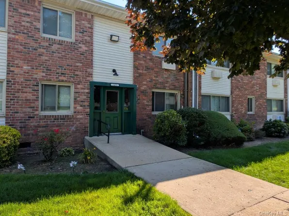 2435 Union Boulevard #7B, Islip, NY 11751