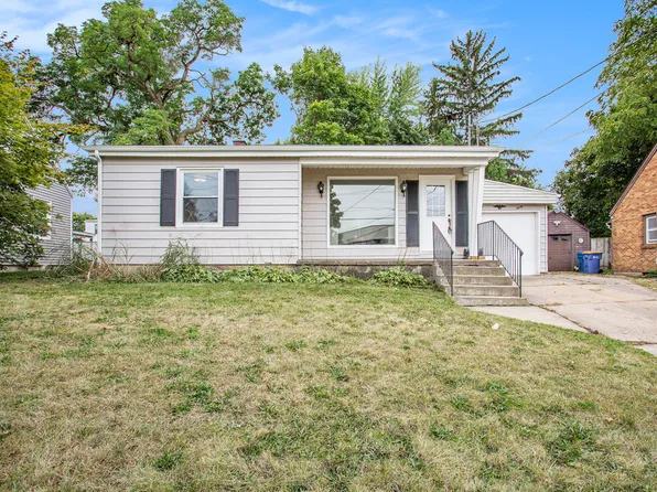 830 Arlington St NE, Grand Rapids, MI 49505