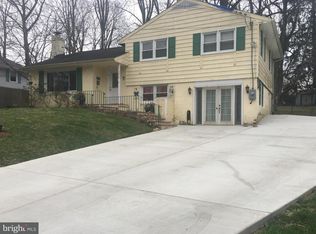 7414 Exmore St, Springfield, VA 22150