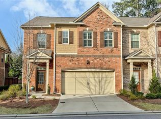 111 Barkley Ln, Sandy Springs, GA 30328