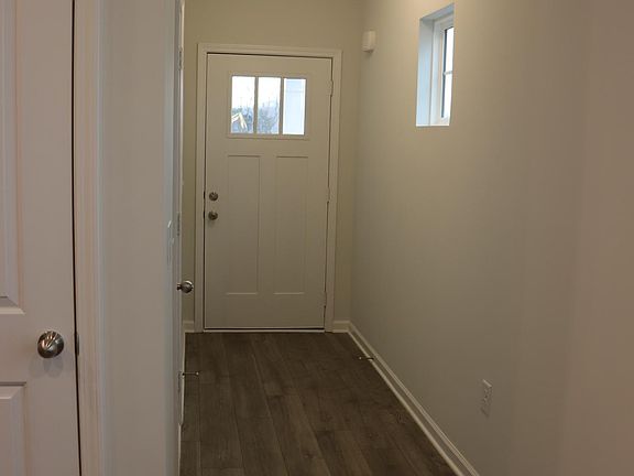 2nd image of 5719 Dockside Dr