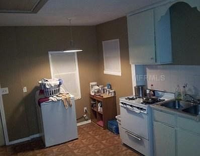 2nd image of 710 Dougherty St