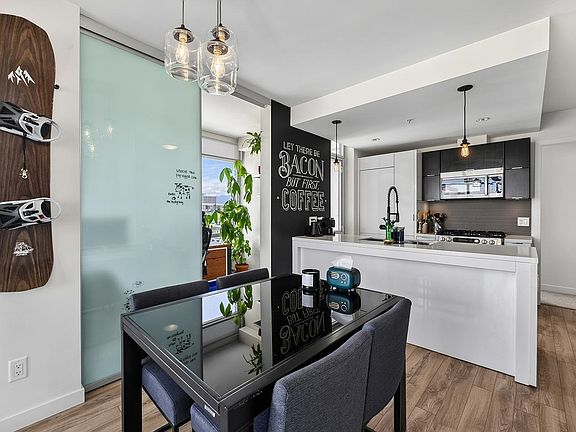 4th image of 1775 Quebec St #1902