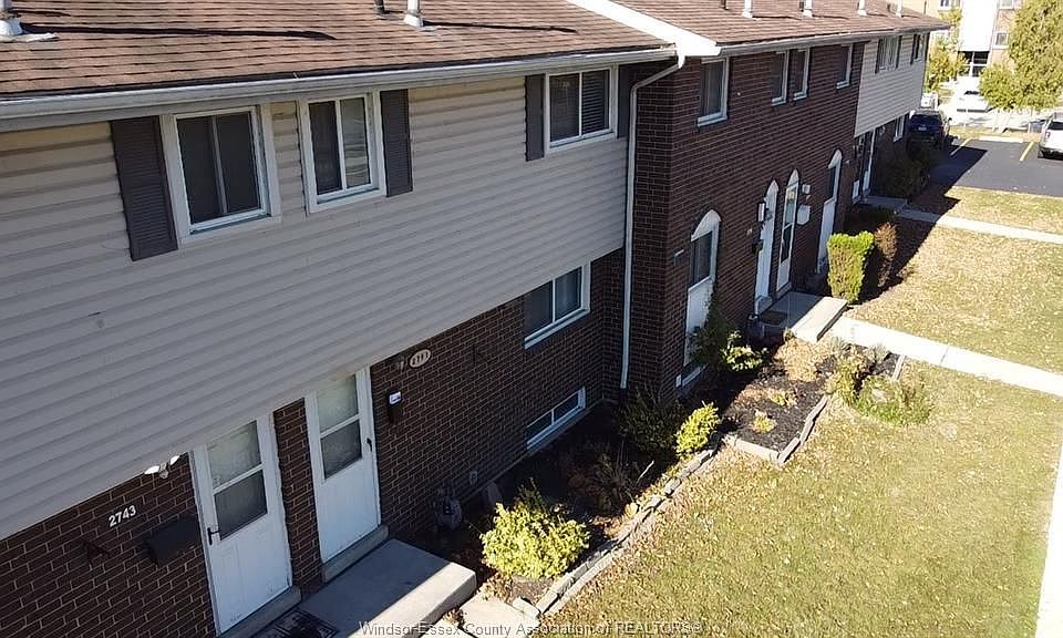 1st image of 2471 Meadowbrook Ln #5
