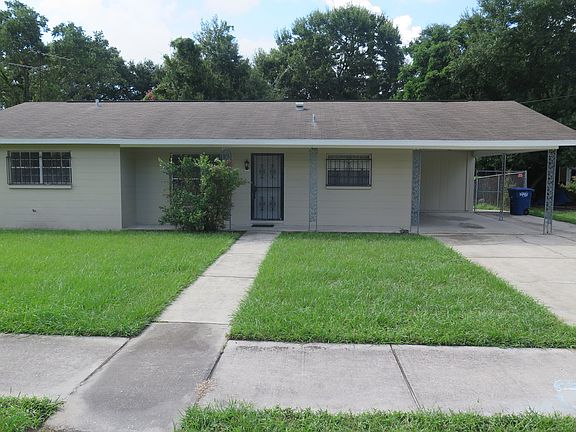 Block Home Built '75